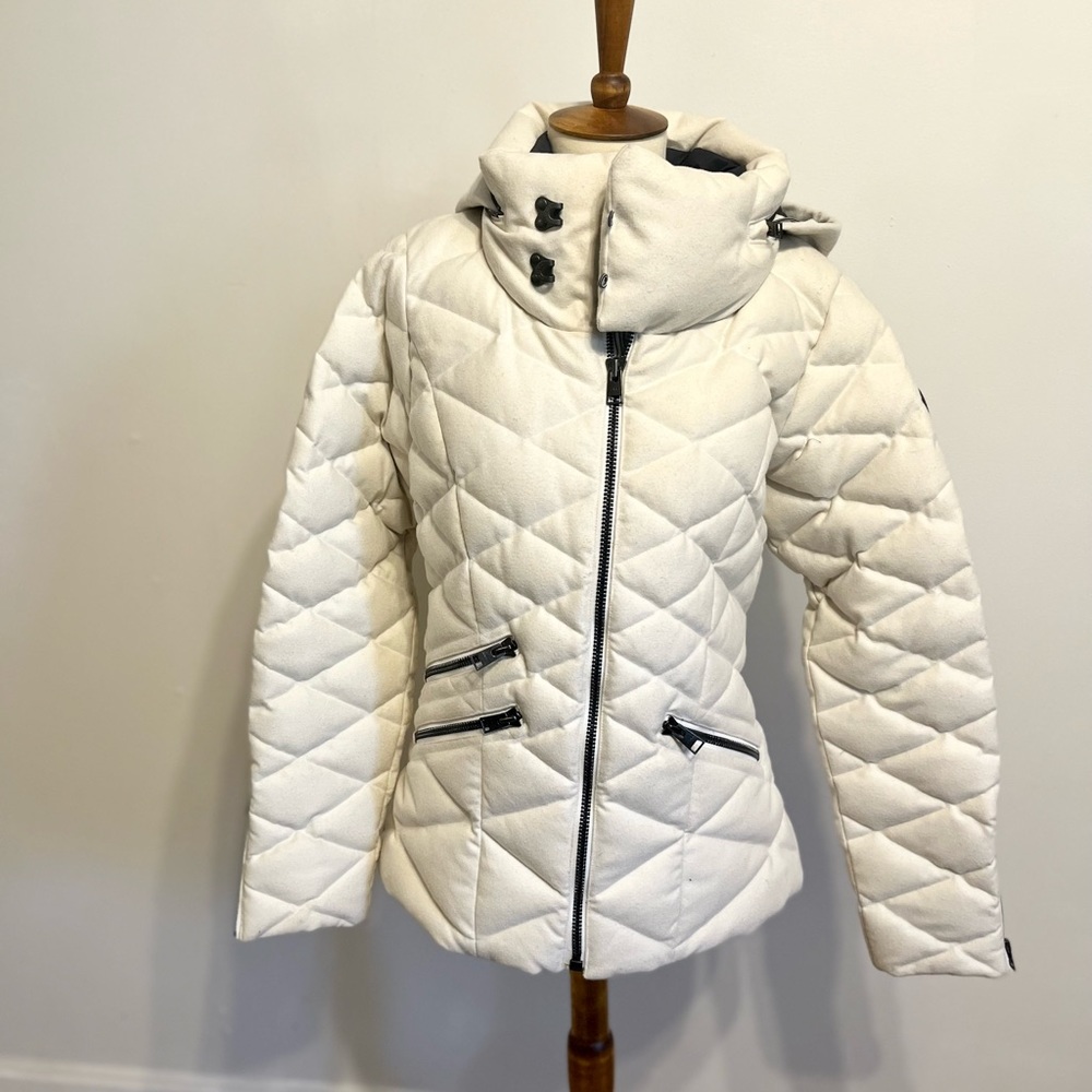 Sorel Women’s Pecaut Winter Jacket Coat Cream Sz Medium